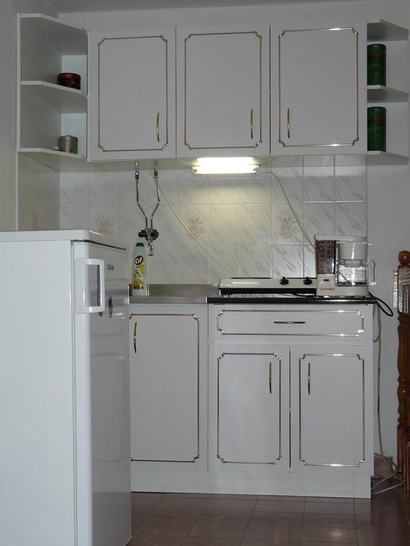 Zsuzsi Apartman 佐洛卡罗斯 外观 照片